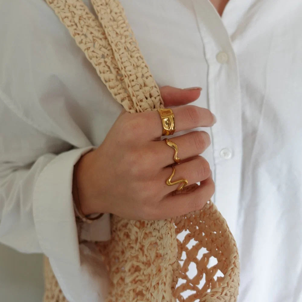 Wavy Ring Guld vandfast