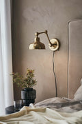 Grimstad Wall Lamp Brass