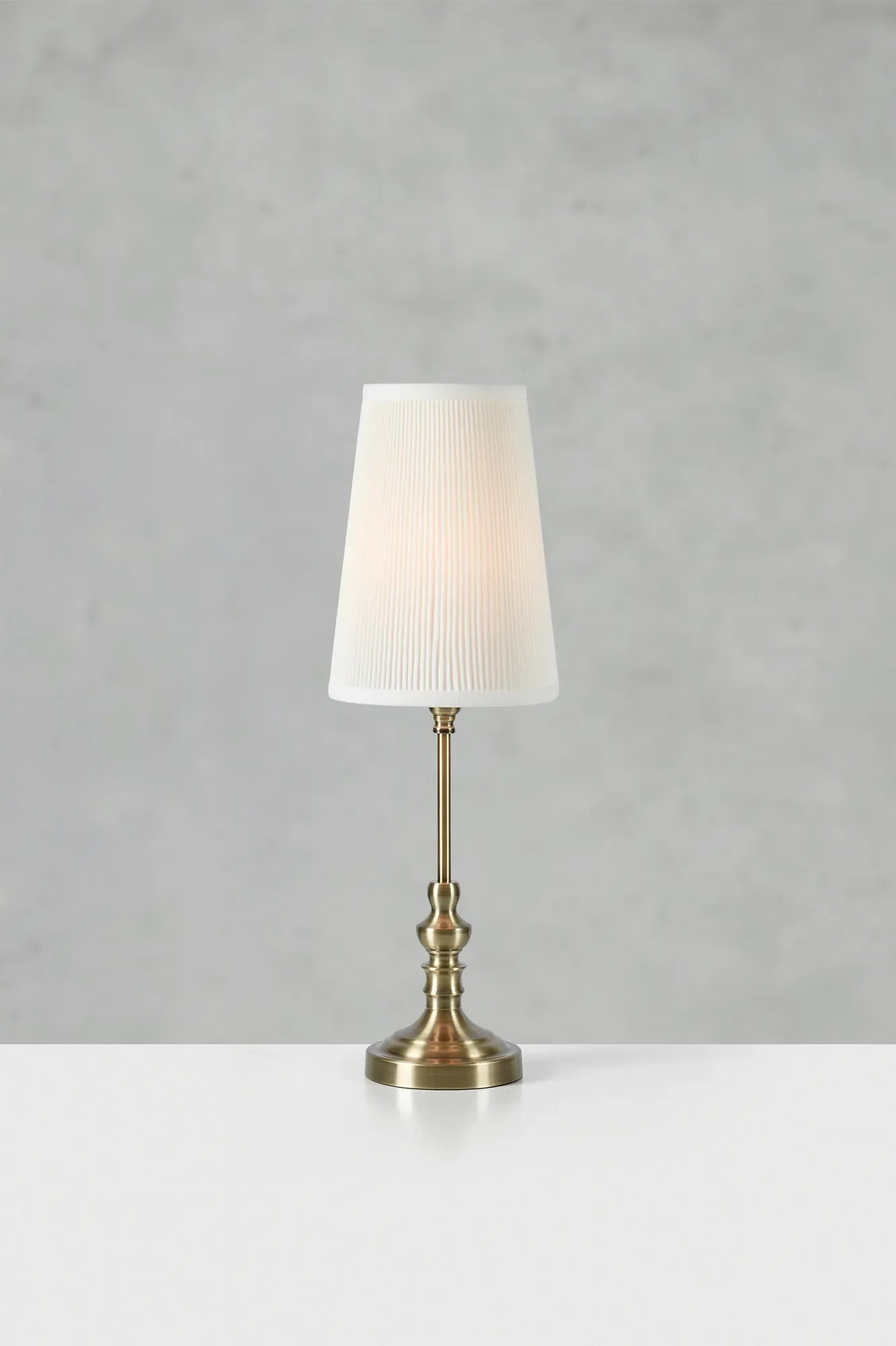 Noble Table Lamp Brass 56 cm