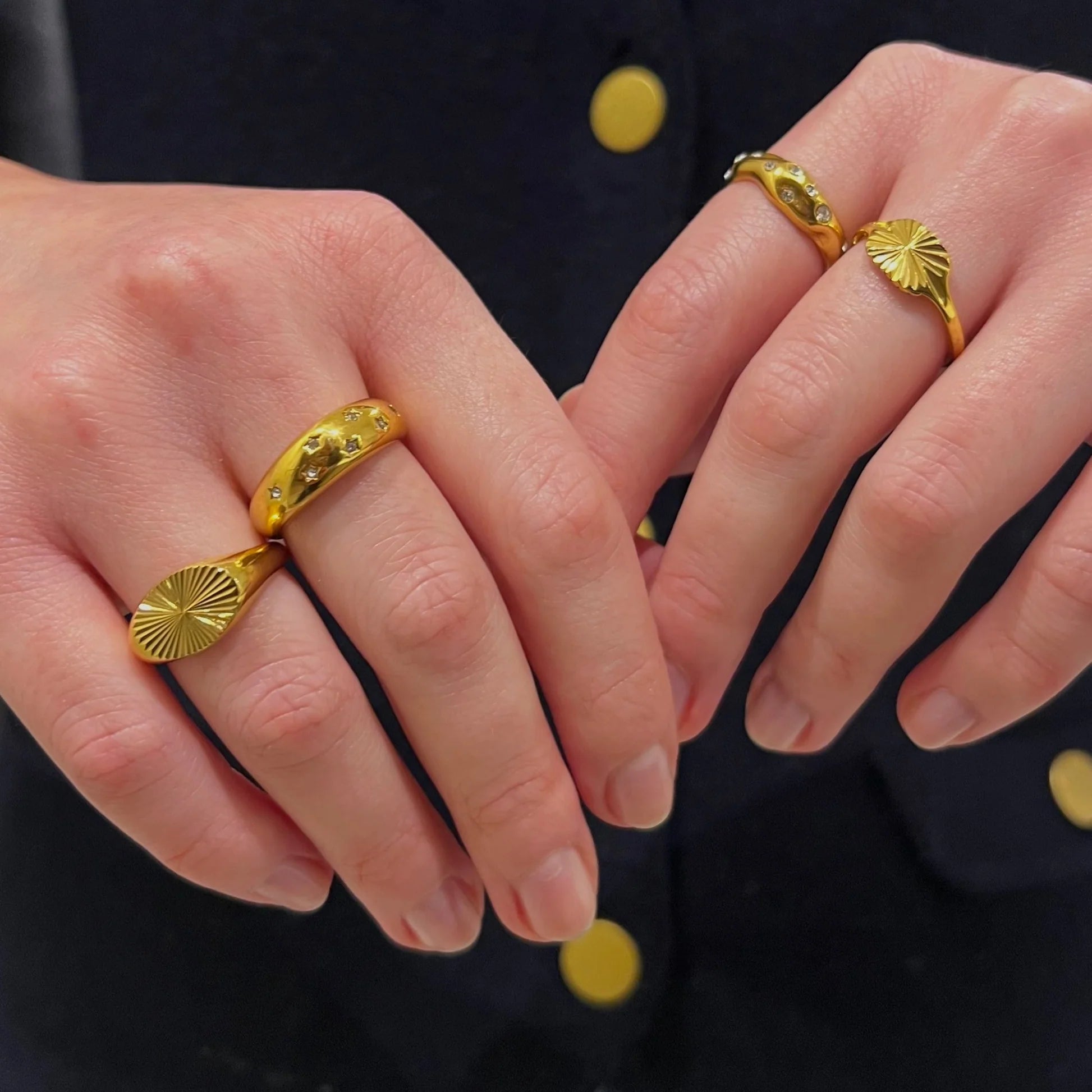 Oval signet sunlight ring 18K Forgyldt