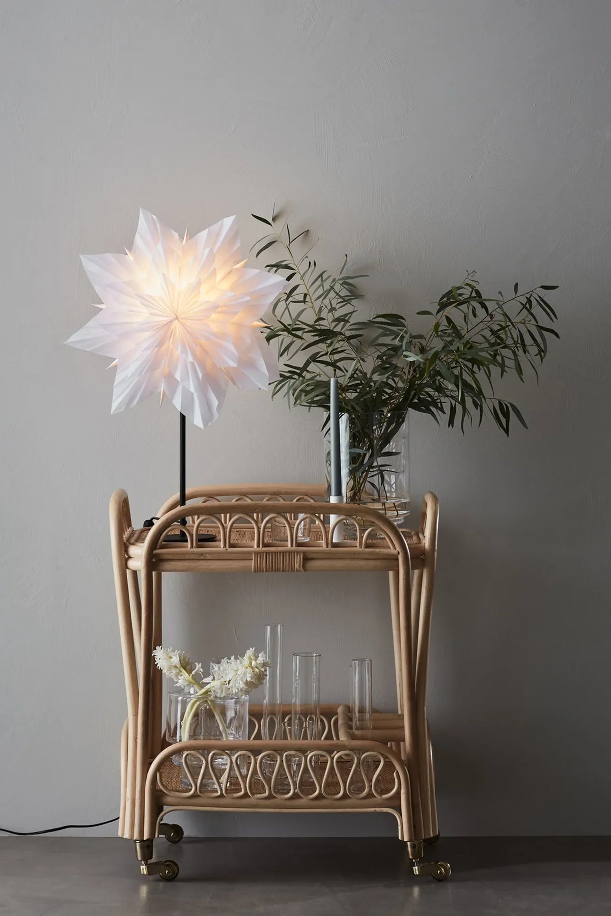 Neela table star 45cm white/ black