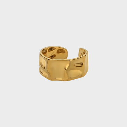 Lilia Ring