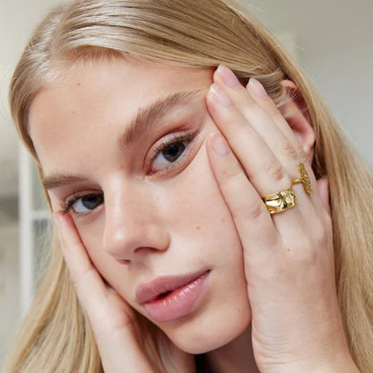 Lilia Ring