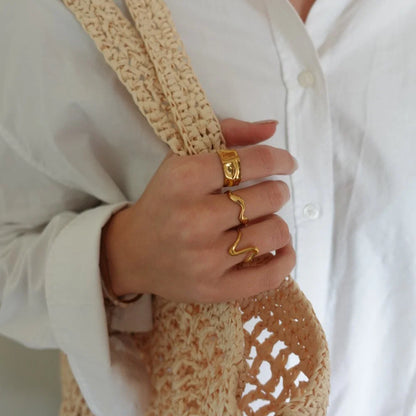 Wavy Ring Guld vandfast